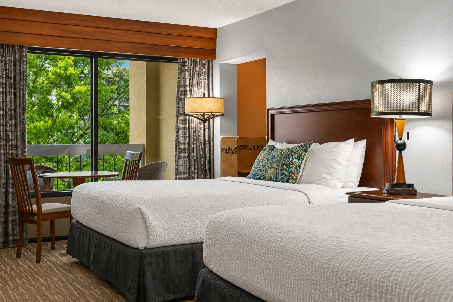 King Bed and Fireplace