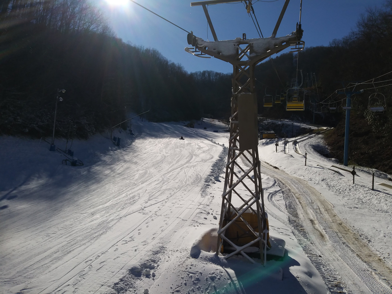 Ober Mountain ski slop and chairlift