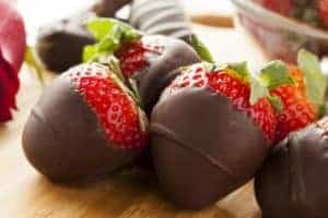 Chocolate covered strawberries in the Pigeon Forge hotel package