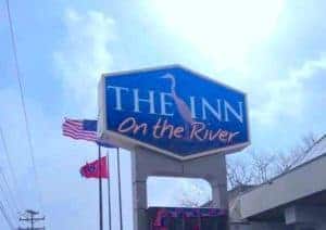 Located right on the parkway in Pigeon Forge