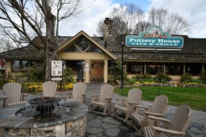 The Old Mill Pottery House Cafe in Pigeon Forge